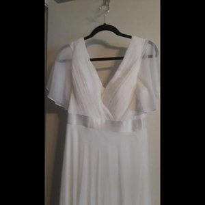 NWOT White Glamorous Double V-Neck, Ruffles, Long Chiffon Wedding Dress